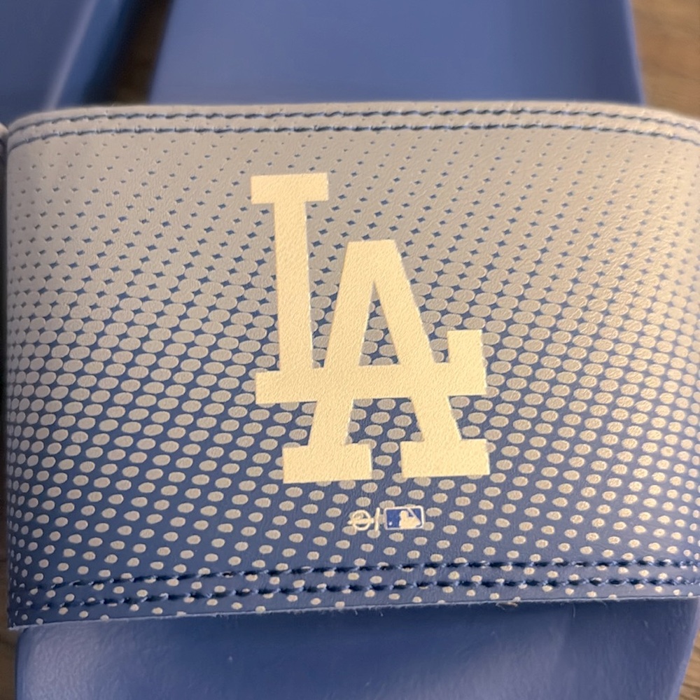 NEW [ISlide] Los Angeles Dodgers MLB Gradient Motto Slide Sandals Men’s Sz 7/8 - Picture 6 of 11